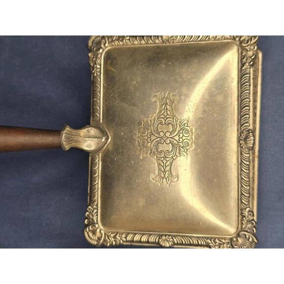 Vintage Silver Plate Silent Butler Ash Crumbs Box - Picture 3 of 5